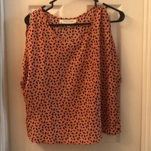 Sleeveless top with open lower back